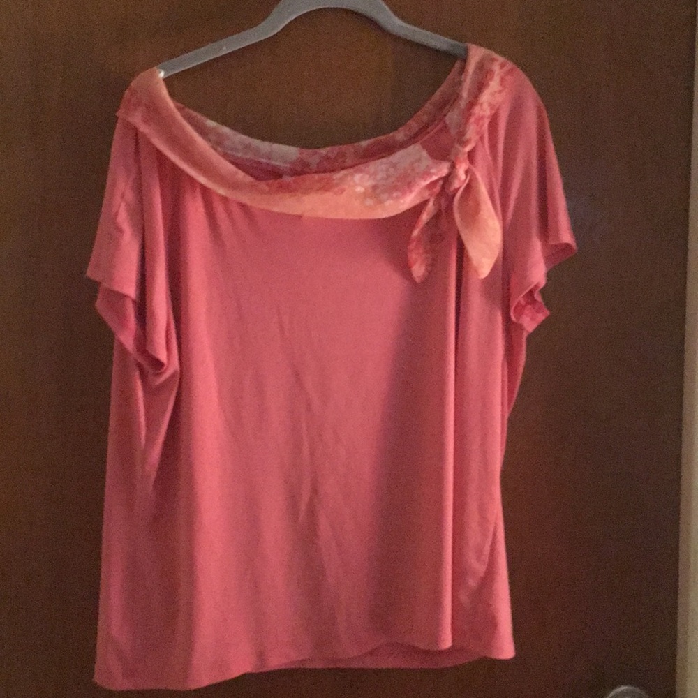 2 piece coral skirt set - Picture 3 of 5